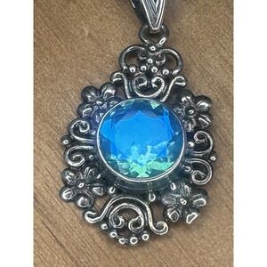 Sterling Silver Green Blue Crystal Pendant Bezel Set Floral Border Necklace